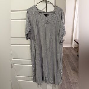 Donna Karan Black and White